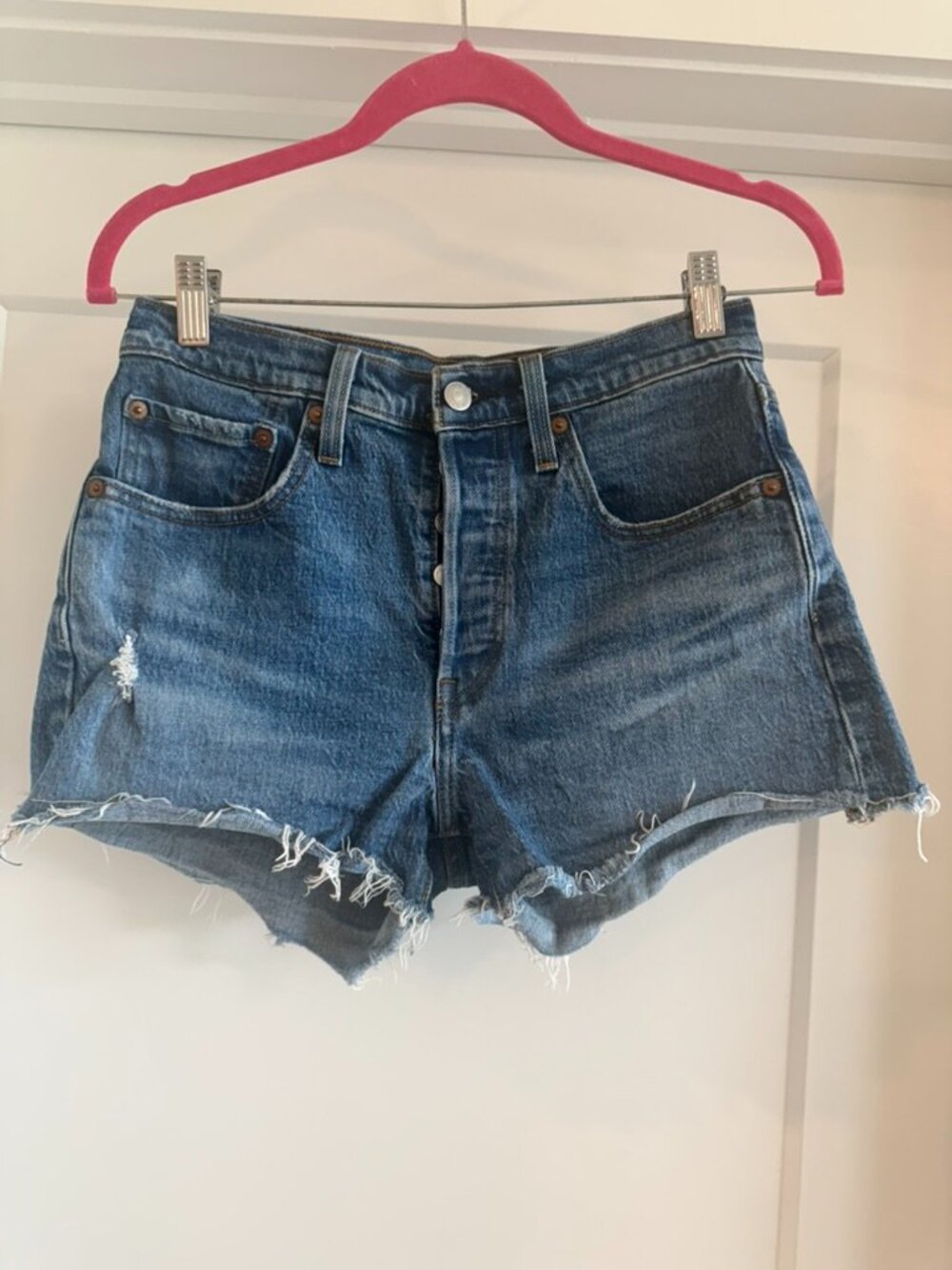 Levi’s 501 High Rise Distressed Denim Cutoff Shorts Size 27